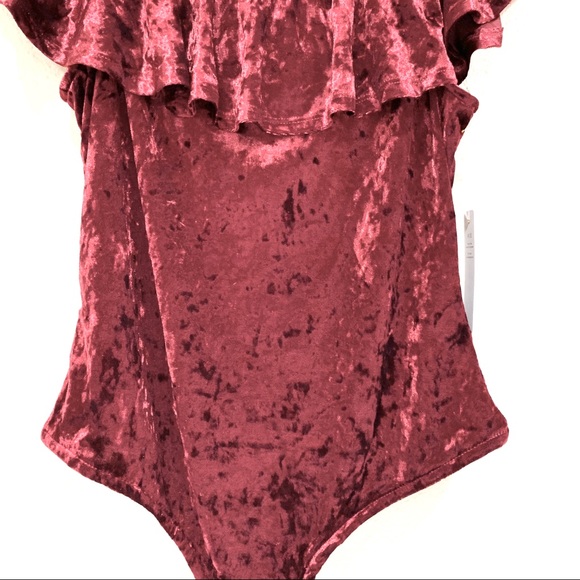 Plus Size Off Shoulder Velvet Bodysuit (NWT) - Picture 3 of 15